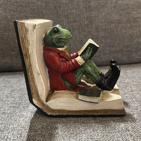 Toads Escape Bookend/"Wind And The Willows" Bookend - Picture 2 of 7